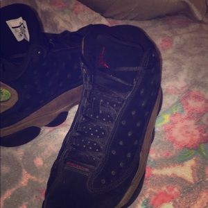 Jordan olive 13’s
